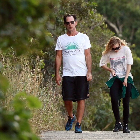 Ashley Olsen et son compagnon Richard Sachs se baladent sur l'île de Saint-Barthélémy, le 1er janvier 2017