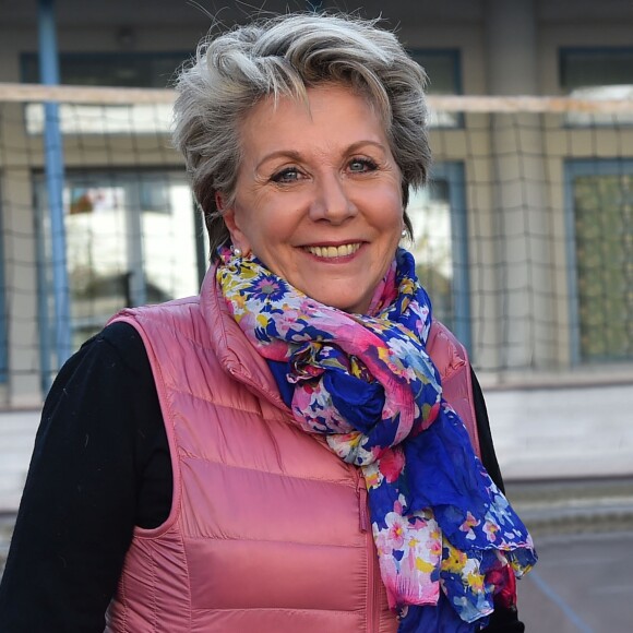 Françoise Laborde a été promue chevalier - Ici lors de l'opération 'lecture pour tous" au Lycée Calmette de Nice le 6 décembre 2016.