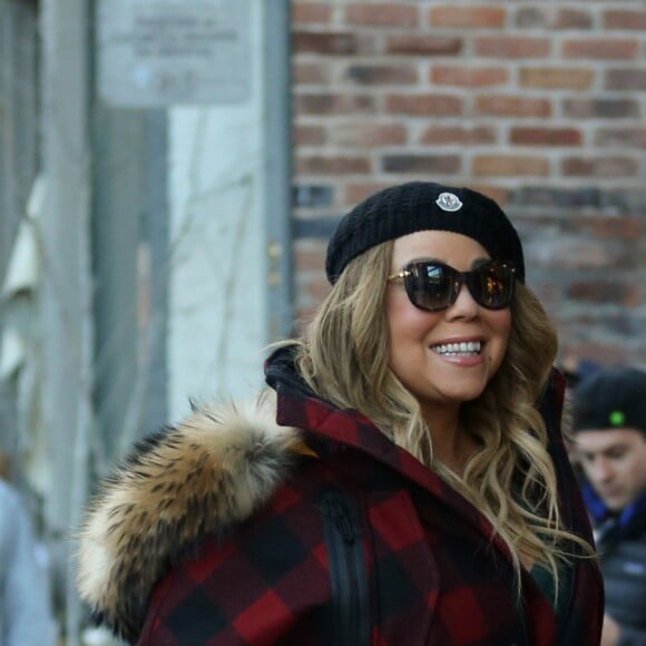 Exclusif - Mariah Carey fait ses derniers achats de Noël dans les boutiques Ermenegildo Zegna et Dolce & Gabbana à Aspen dans le Colorado le 24 décembre 2016.