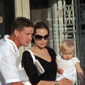 Angelina Jolie et Brad Pitt avec leurs enfants en 2007 à Chicago.