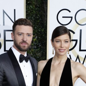 Justin Timberlake (costume Tom Ford) et sa femme Jessica Biel (robe Elie Saab) - 74e cérémonie annuelle des Golden Globe Awards à Beverly Hills, le 8 janvier 2017.