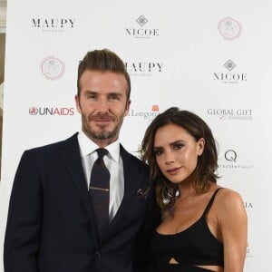 David Beckham et Victoria Beckham lors d'une nouvelle édition du Global Gift Gala à l'hôtel Corinthia à Londres, Royaume Uni, le 19 novembre 2016