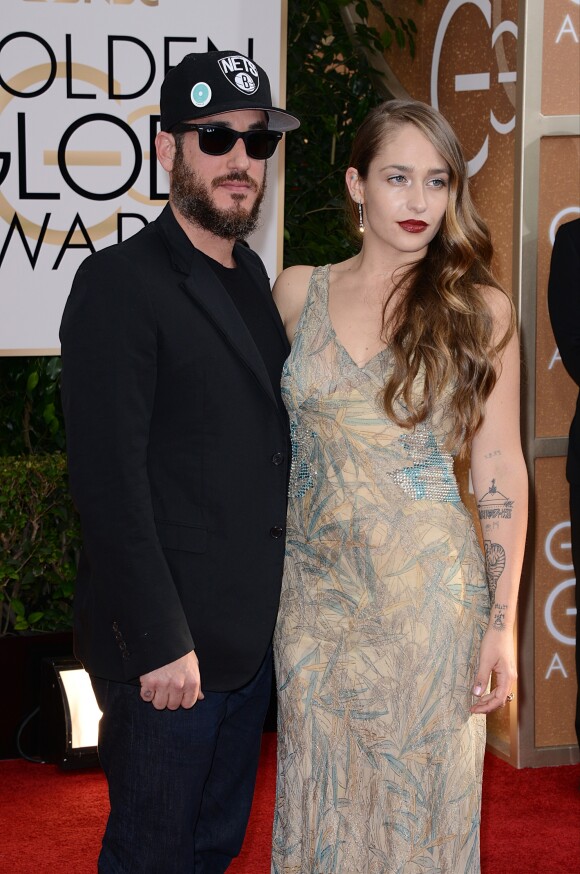 Jemima Kirke et son mari Michael Mosberg - La 74e cérémonie annuelle des Golden Globe Awards à Beverly Hills, le 12 janvier 2014.