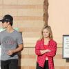 Exclusif - Taylor Lautner et sa compagne Billie Lourd vont faire des courses chez Walmart et Party City à Los Angeles, le 8 décembre 2016. © CPA/Bestimage08/12/2016 - Los Angeles