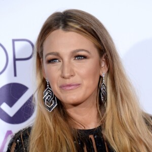 Blake Lively à la soirée des People's Choice awards à Los Angeles, le 18 janvier 2017.