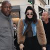 Kendall Jenner sort de l'hôtel George V à Paris pour aller faire du shopping chez Chanel, le 21 janvier 2017. E