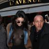 Kendall Jenner sort du restaurant L'Avenue à Paris, le 21 janvier 2017.