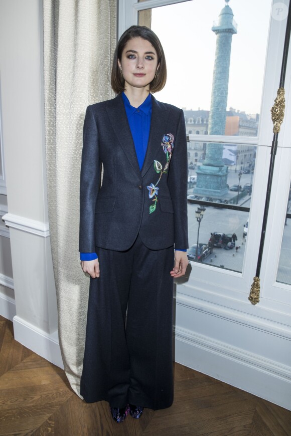 Daisy Bevan - Défilé Schiaparelli, collection Haute Couture printemps-été 2017 à Paris. Le 23 janvier 2017.  © Olivier Borde / Bestimage