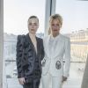 Melissa George et Virginie Efira - Défilé Schiaparelli, collection Haute Couture printemps-été 2017 à Paris. Le 23 janvier 2017.  © Olivier Borde / Bestimage