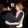 Audrey Lamy félicite sa soeur Alexandra Lamy pour son prix d'interprétation à la fin de la cérémonie de clôture de la 20e Festival du film de comédie à l'Alpe d'Huez, le 21 janvier 2017. Elles se tombent dans les bras. © Dominique Jacovides/Bestimage