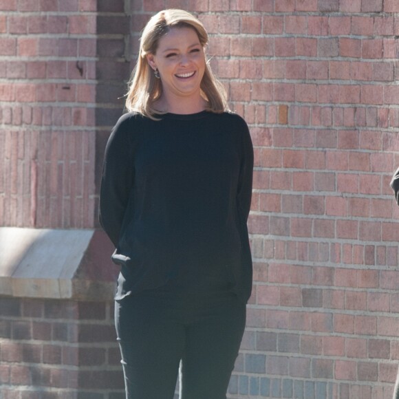 Katherine Heigl enceinte sur le tournage de "Doubt" à Los Angeles, le 30 novembre 2016