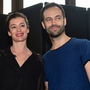 Stéphane Lissner (le directeur de l'Opéra de Paris), Benjamin Millepied (directeur de la danse à l'Opéra de Pari) et Aurélie Dupont (la nouvelle directrice de la danse à l'Opéra de Paris) lors de la conférence de presse à l'Opéra de Paris, le 4 février 2016.