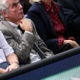 Claude Sérillon et sa compagne Catherine Ceylac assistent au match de Richard Gasquet lors du Bnp Paribas Masters à l' Accor Hotels Arena à Paris le 1er novembre 2016. © Veeren-Moreau/Bestimage