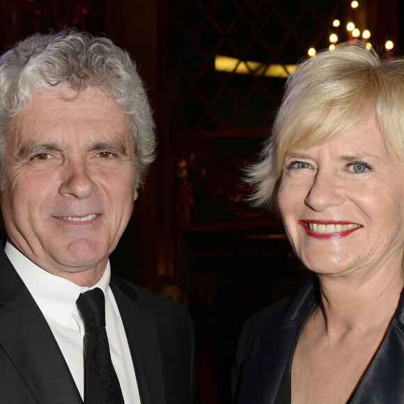 Claude Sérillon et sa compagne Catherine Ceylac - Soirée de la 27ème Nuit des Molières au Théâtre des Folies Bergère à Paris, le 27 avril 2015.