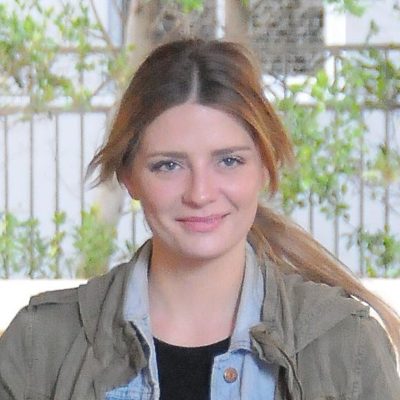 Mischa Barton arrive à son hôtel à Brentwood, Californie, le 11 avril 2016.