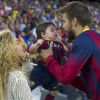 Shakira, Gerard Pique et leur fils Milan à Barcelone, le 14 septembre 2013.