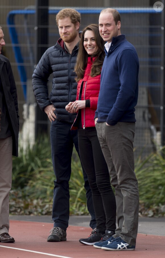Le prince William, la duchesse Catherine de Cambridge et le prince Harry participaient le 5 février 2017 à une journée d'entraînement en vue du marathon de Londres au parc olympique Reine Elizabeth, une opération pour le compte de leur campagne en faveur de la santé mentale Heads Together.