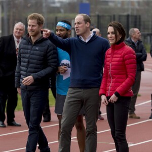 Le prince William, la duchesse Catherine de Cambridge et le prince Harry participaient le 5 février 2017 à une journée d'entraînement en vue du marathon de Londres au parc olympique Reine Elizabeth, une opération pour le compte de leur campagne en faveur de la santé mentale Heads Together.