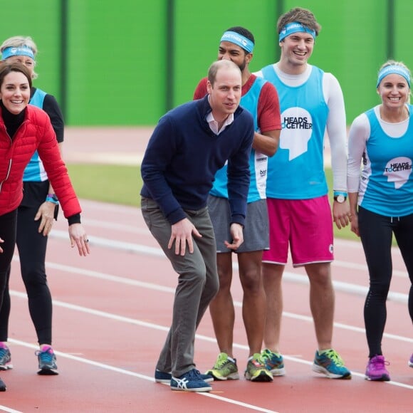 Le prince William, la duchesse Catherine de Cambridge et le prince Harry participaient le 5 février 2017 à une journée d'entraînement en vue du marathon de Londres au parc olympique Reine Elizabeth, une opération pour le compte de leur campagne en faveur de la santé mentale Heads Together.