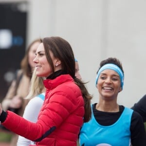 Le prince William, la duchesse Catherine de Cambridge et le prince Harry participaient le 5 février 2017 à une journée d'entraînement en vue du marathon de Londres au parc olympique Reine Elizabeth, une opération pour le compte de leur campagne en faveur de la santé mentale Heads Together.