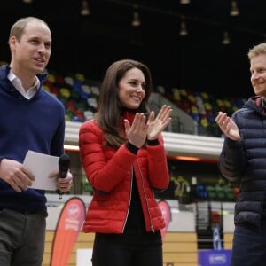 Le prince William, la duchesse Catherine de Cambridge et le prince Harry ont pris part le 5 février 2017 à une journée d'entraînement en vue du marathon de Londres au parc olympique Reine Elizabeth, une opération pour le compte de leur campagne en faveur de la santé mentale Heads Together.