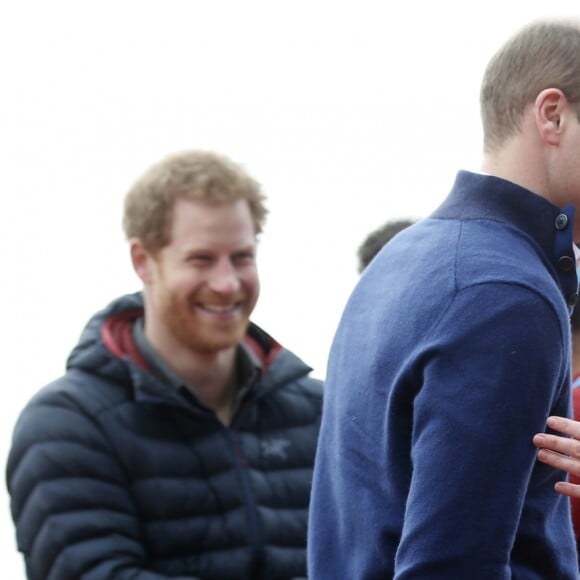 Le prince William, la duchesse Catherine de Cambridge et le prince Harry ont pris part le 5 février 2017 à une journée d'entraînement en vue du marathon de Londres au parc olympique Reine Elizabeth, une opération pour le compte de leur campagne en faveur de la santé mentale Heads Together.