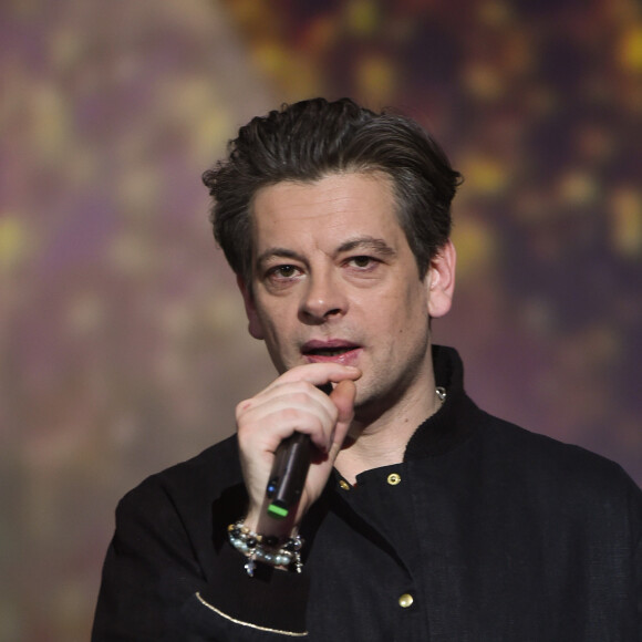 Benjamin Biolay lors des 32e Victoires de la Musique 2017 le 10 février au Zénith de Paris, où il a reçu la Victoire de l'album de chansons de l'année.