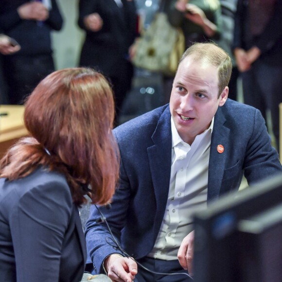 Le prince William, duc de Cambridge, inaugure le centre d'appel Centrepoint Helpline à Londres le 13 février 2017. Il s'agit du premier service de conseil qui offrira aux jeunes qui sont sans abri ou qui risquent d'être sans abri un service de soutien complet. Centrepoint, dont Son Altesse Royale est le Patron s'est associé avec The Mix pour réaliser ce projet.