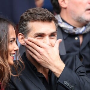 Alice Belaïdi et son compagnon Gianni Giardinelli - People au match de football entre le Psg et Bordeaux au Parc des Princes à Paris le 1er octobre 2016. © Cyril Moreau/Bestimage