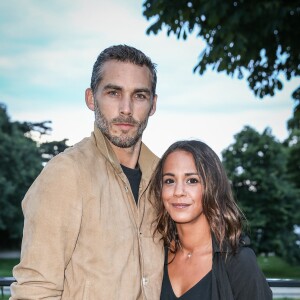 Exclusif - Gianni Giardinelli et sa compagne Alice Belaïdi - People au dîner au profit de l'association "L'empire des enfants" à Paris. Le 28 juin 2016 © Cyril Moreau / Bestimage