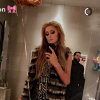Paris Hilton fête son 36e anniversaire dans un club de Manhattan avec sa soeur Nicky Hilton, ses copines Ashley Benson et Bethenny Frankel ainsi qu'un charmant jeune homme. Photo publiée sur Snapchat le 16 février 2017.
