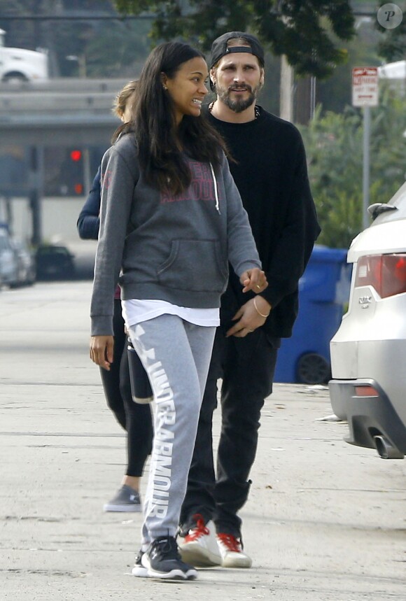 Exclusif - Zoe Saldana et son mari Marco Perego sont à la recherche d'un entrepôt à louer à Glendale le 18 janvier 2017.