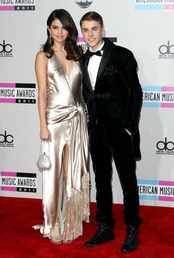 Selena Gomez et Justin Bieber aux American Music Awards à Los Angeles le 20 novembre 2011