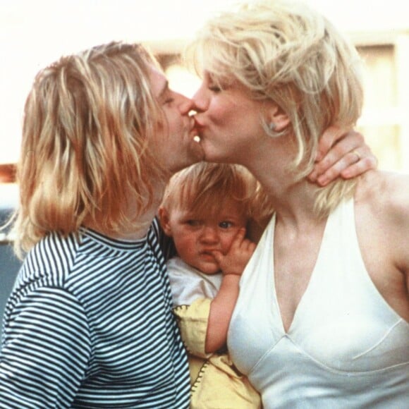 Kurt Cobain, Courtney Love et leur fille Frances Bean aux MTV Video Music Awards en 1993