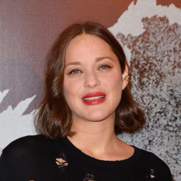 Marion Cotillard enceinte - Avant-première du film "Rock'n Roll" au Pathé Beaugrenelle à Paris le 13 février 2017. © Coadic Guirec / Bestimage