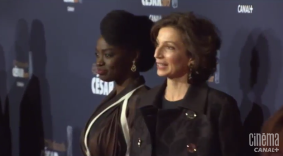 Aïssa Maiga et Audrey Azoulay sur le tapis rouge des César du Cinéma 2017