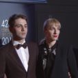 Xavier Dolan et sa productrice sur le tapis rouge des César du Cinéma 2017