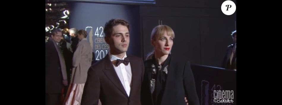 Xavier Dolan et sa productrice sur le tapis rouge des César du Cinéma 2017