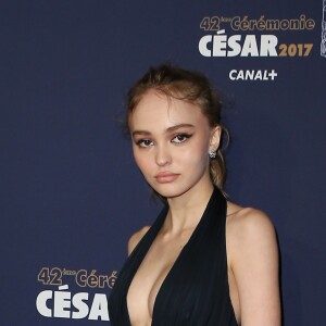 Lily-Rose Depp, nominée meilleur espoir féminin pour le film "La Danseuse" au photocall de la 42ème cérémonie des César à la salle Pleyel à Paris le 24 février 2017. © Dominique Jacovides / Oliver Borde / Bestimage