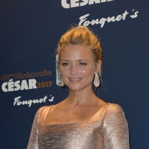 Virginie Efira - Photocall du dîner de la 42ème cérémonie des César au Fouquet's à Paris. Le 24 février 2017 © Giancarlo Gorassini / Bestimage