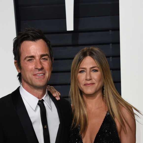 Jennifer Aniston et son mari Justin Theroux - Vanity Fair Oscar viewing party 2017 au Wallis Annenberg Center for the Performing Arts à Berverly Hills, le 26 février 2017. © Chris Delmas/Bestimage