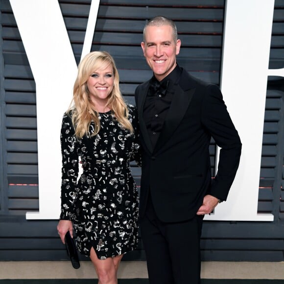 Reese Witherspoon et Jim Toth lors de la Vanity Fair Oscar Party à Beverly Hills, Los Angeles, le 26 février 2017.