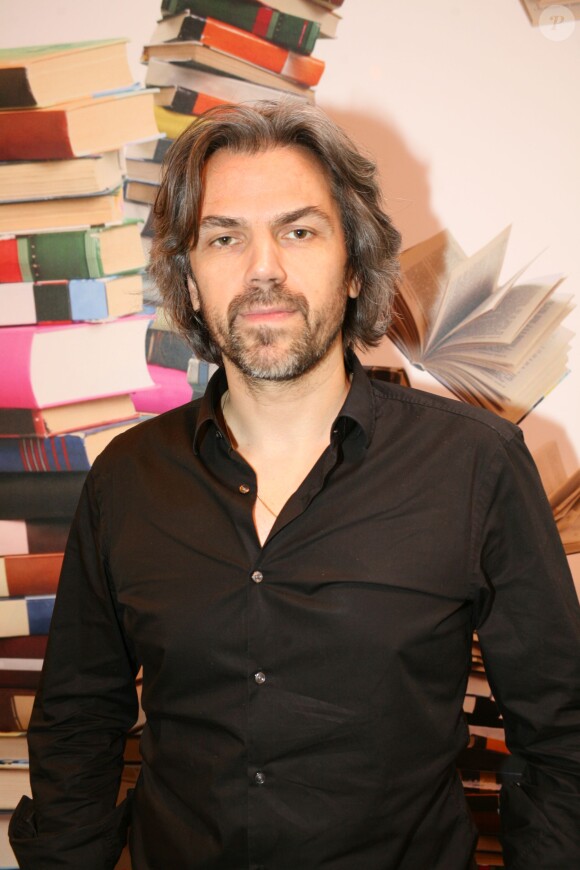 Aymeric Caron au Salon du Livre à Paris le 21 mars 2015.