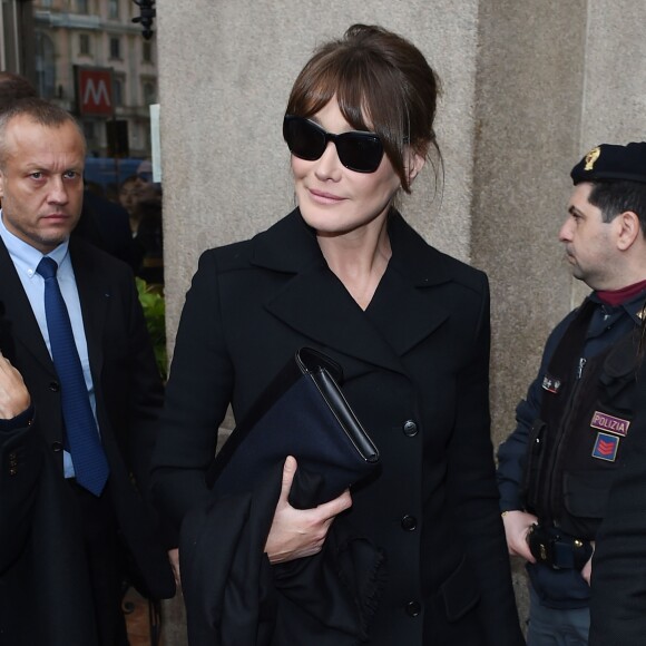 Carla Bruni-Sarkozy - Cérémonie religieuse à Milan en l'honneur de Franca Sozzani, rédactrice en chef de Vogue Italie décédée le 22 décembre 2016. Milan, le 27 février 2017.