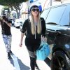 Khloe Kardashian à la sortie d'un spa à Brentwood, le 28 février 2017
