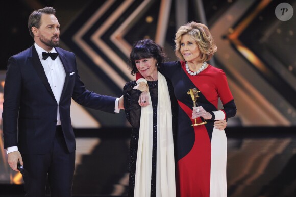 Géraldine Chaplin et Jane Fonda - Remise des prix des 52ème cérémonie des Goldene Kamera Awards à Hambourg le 4 mars 2017.