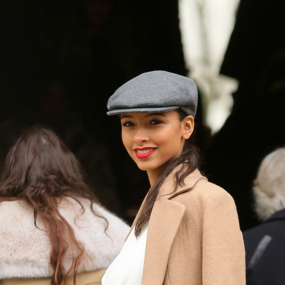 Flora Coquerel - Arrivées au défilé de mode prêt-à-porter automne-hiver 2017/2018 "Giambattsita Valli" à Paris. Le 6 mars 2017 © CVS / Veeren / Bestimage