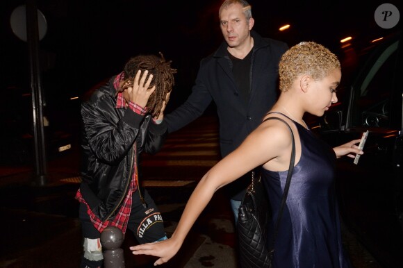 Semi-Exclusif - Jaden Smith et une amie - People à la sortie de la boîte de nuit "L'Arc" après la soirée Fenty Puma By Rihanna lors de la fashion week à Paris, le 6 mars 2017.