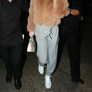 Kendall Jenner à son arrivée à l'aéroport LAX de Los Angeles, le 7 mars 2017.