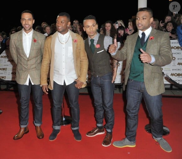 JLS, Marvin Humes, Oritsé Williams, Aston Merrygold, JB Gill aux MOBO Awards a Liverpool le 3 Novembre 2012.